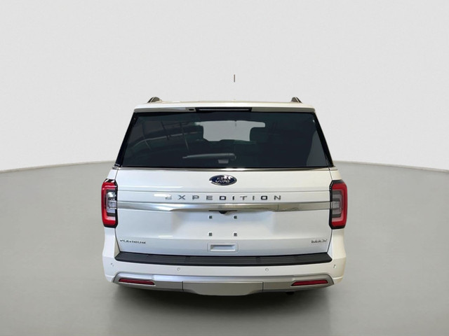 2024 Ford Expedition Platinum Max 4x4 in Cars & Trucks in Moose Jaw - Image 3
