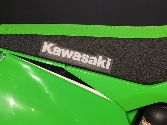  2022 Kawasaki KX450 LIQUIDATION 2022 in Dirt Bikes & Motocross in Lanaudière - Image 4