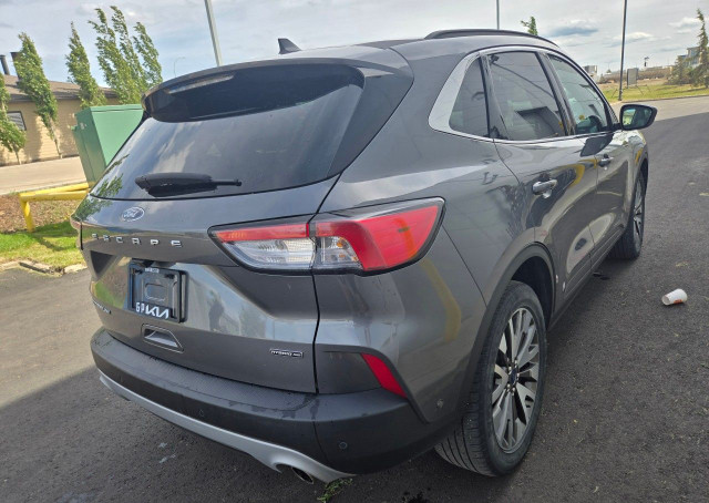 2021 Ford Escape in Cars & Trucks in Grande Prairie - Image 4