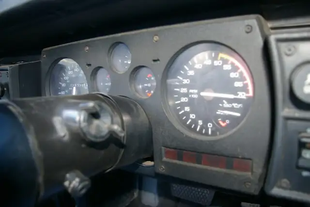 1988 Camaro IROC 350 Auto dans Autos et camions dans Ville d’Edmonton - Image 14