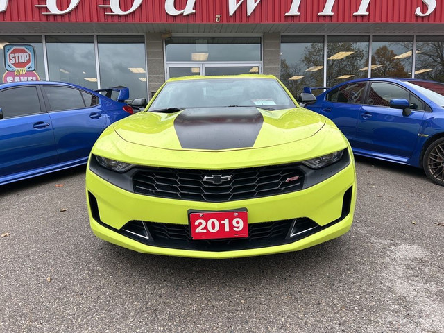  2019 Chevrolet Camaro 1 LT, AUTO, CLEAN CARFAX, LOW MILEAGE! in Cars & Trucks in London - Image 4