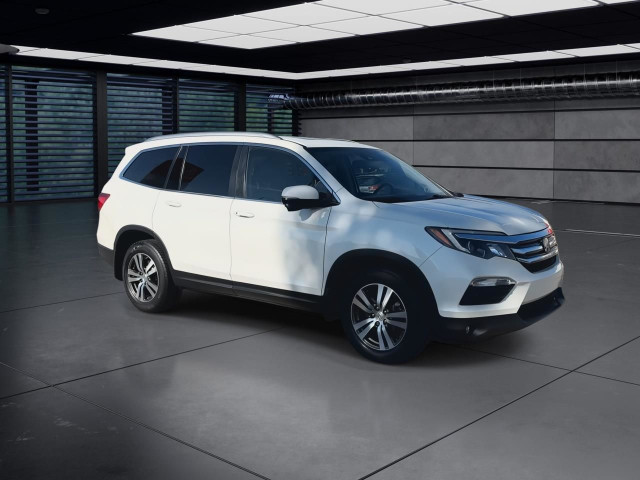 2017 Honda Pilot EX-L Navi in Cars & Trucks in Calgary - Image 2