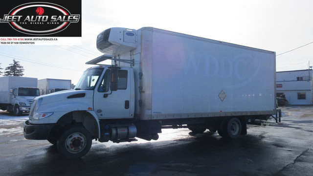 2019 International 4300 22 FEET REEFER VAN TRUCK CUMMINS in Cars & Trucks in Edmonton - Image 2