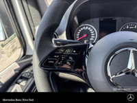 Mercedes-Benz Rive-Sud, la destination Mercedes-Benz par excellence. Bienvenue en première classe. D... (image 9)