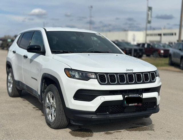 2025 Jeep Compass in Cars & Trucks in Winnipeg - Image 3