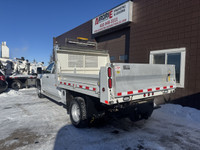 2017 GMC Sierra 3500HD Dump Truck 6.0L V8 Gas 169,751 KM DRW 9 FT Bed Pintle Hitch Folding Side Wall... (image 3)
