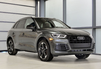 2020 Audi Q5 Progressiv / S-Line Black Package / Carplay Certifi