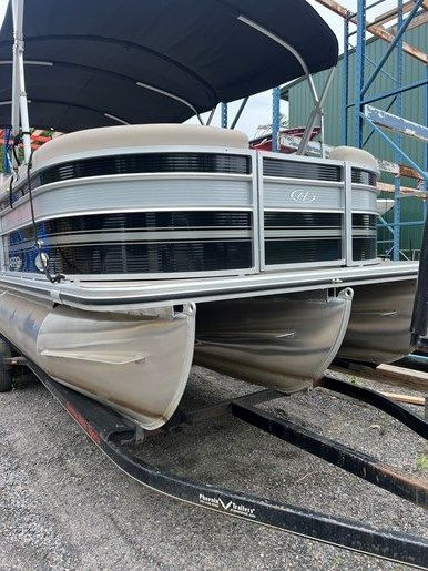 2021 HARRIS CRUISER 230 in Powerboats & Motorboats in Muskoka