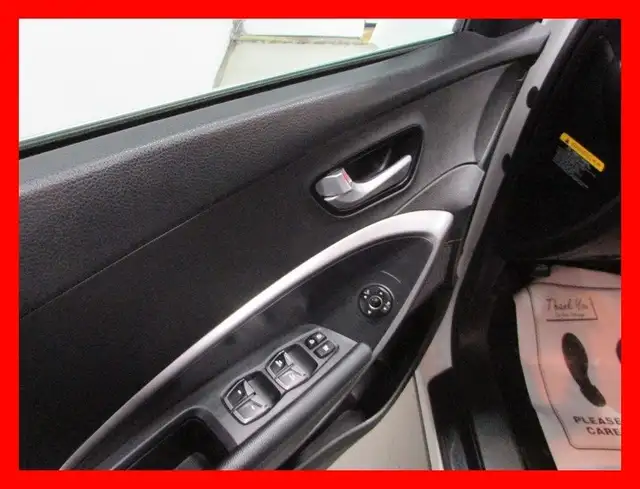 2017 Hyundai Santa Fe Sport AWD PREMIUM *BACKUP CAM/ALLOYS/EASY  in Cars & Trucks in London - Image 13