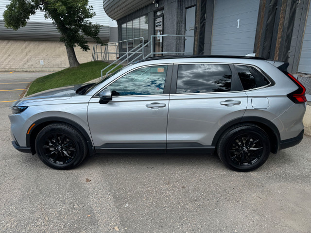 2023 Honda CR-V Sport \Gloss Black Wheels\Heated Steering Wheel in Cars & Trucks in Calgary - Image 2