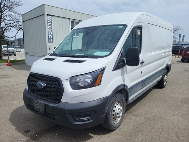 2022 Ford Transit Cargo Van 250 Toit Moyen 148 AWD $191/Semaine in Cars & Trucks in City of Montréal