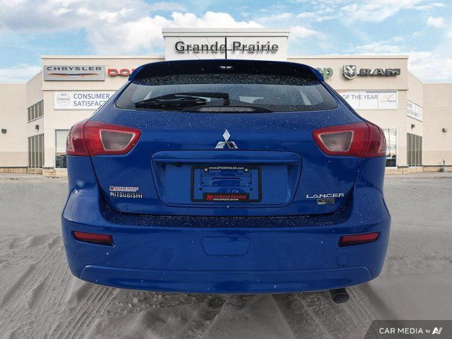 2017 Mitsubishi Lancer Sportback SE LTD | Cloth | Cruise in Cars & Trucks in Grande Prairie - Image 4