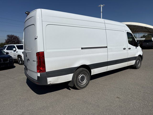 2022 Mercedes-Benz Sprinter Cargo Van in Cars & Trucks in Calgary - Image 3