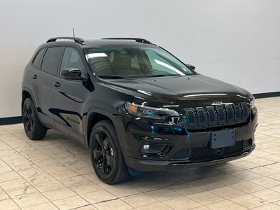 2023 Jeep Cherokee Altitude no reported accidents