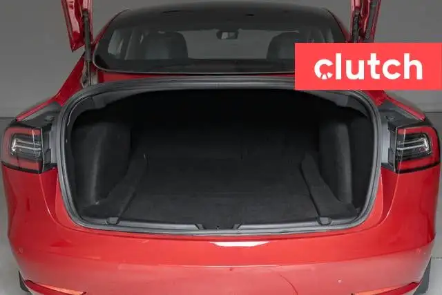 2019 Tesla Model 3 Standard Range w/ Autopilot, Navigation, Glas in Cars & Trucks in Bedford - Image 29