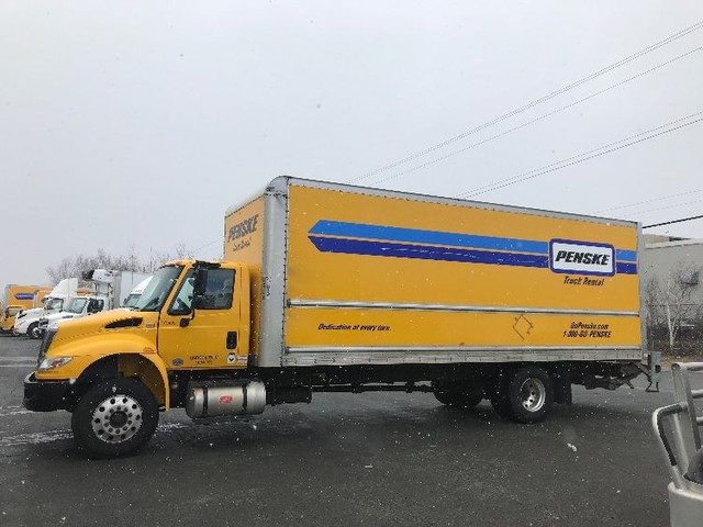 2018 International 4300 DURAPLAT in Heavy Trucks in Dartmouth - Image 3
