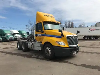 2019 INTERNATIONAL LT625;Heavy Duty Trucks - CONVENTIONAL W/O SLEEPER Penske Location 525 MACNAUGHTO...