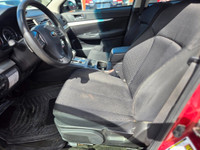 2012 SUBARU LEGACY PRENIUM 148 000KM(CERTIFIÉ)****AUTO EN BONNE CONDITION AU NIVEAU MÉCANIQUE ET EST... (image 9)