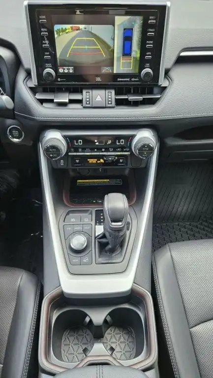 2021 Toyota RAV4 Limitée in Cars & Trucks in Longueuil / South Shore - Image 15