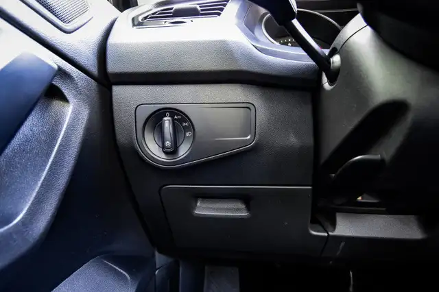 2021 Volkswagen Tiguan Trendline 4MOTION • HEATED SEATS • CP/AA dans Autos et camions dans Ottawa - Image 12
