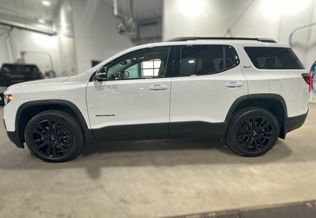 2022 GMC Acadia SLT in Cars & Trucks in Lloydminster - Image 3