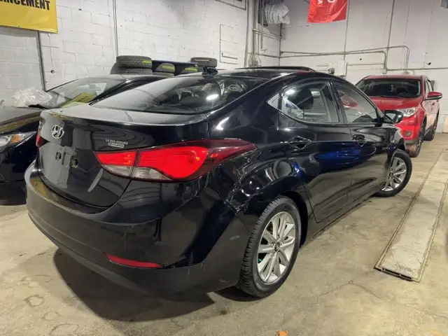 2016 Hyundai Elantra Allure Sport62937537560067123