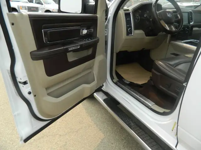 2018 Dodge RAM 1500 /4X4 LONGHORN LEATHER INTERIOR SUNROOF in Cars & Trucks in Edmonton - Image 18