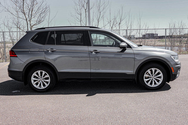 2018 Volkswagen Tiguan ALL WHEEL DRIVE in Cars & Trucks in Strathcona County - Image 4