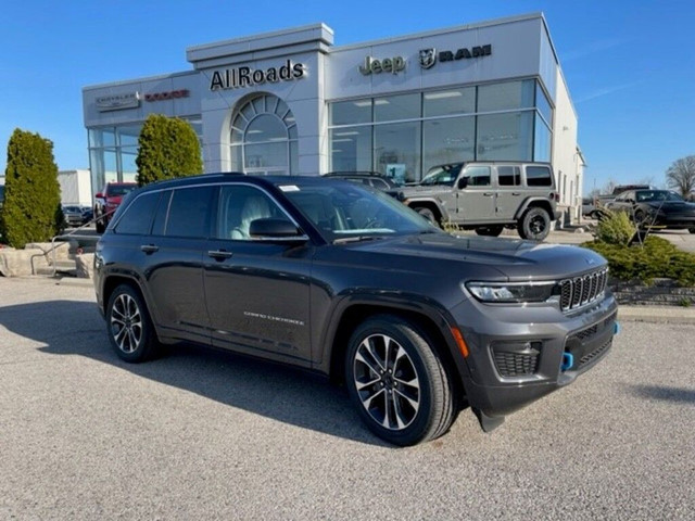 2023 Jeep Grand Cherokee 4xe Overland in Cars & Trucks in London