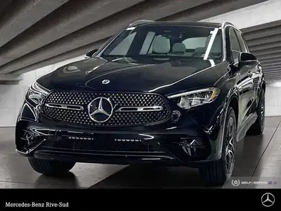 Mercedes-Benz Rive-Sud, la destination Mercedes-Benz par excellence. Bienvenue en première classe. D...