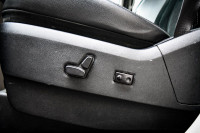 Aluminum Wheels, Steering Wheel Audio Control, Fog Lamps, Power Windows! 6 LOCATIONS KINGSTON - (613... (image 9)