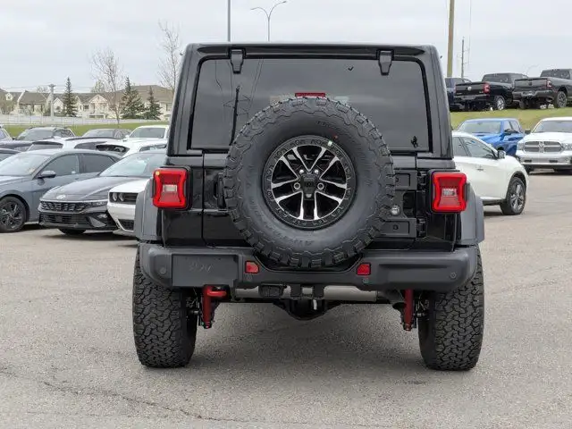 2025 Jeep Wrangler Rubicon X - Off Road Camera - Trailer Tow dans Autos et camions dans Calgary - Image 7
