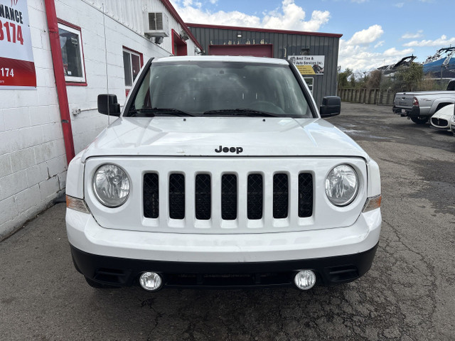 2015 Jeep Patriot ALTITUDE | 4WD | 2.4L | FUEL EFFICIENT in Cars & Trucks in Calgary - Image 2