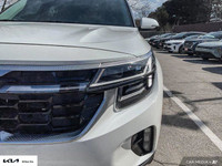 LEATHER POWER SUNROOF NAVIGATION HEADS UP DISPLAY BLIND SPOT DETECTION Fully serviced and reconditio... (image 7)