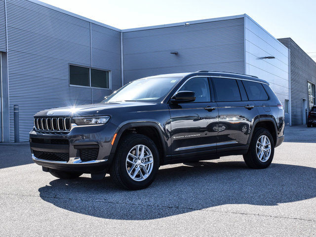 2023 Jeep Grand Cherokee L Laredo in Cars & Trucks in Windsor Region - Image 2
