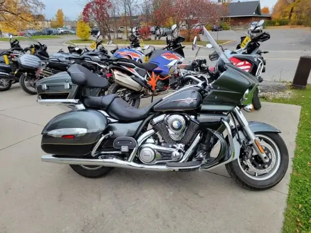 2011 Kawasaki Vulcan 1700 Voyager in Sport Touring in Ottawa - Image 2
