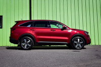This 2023 Kia Sorento is for sale today. This SUV has 55,871 kms. It's red in colour . It has a 8 sp... (image 1)