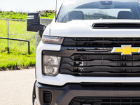 Welcome To Sherwood Park Chevrolet. The #1 Volume Chevrolet Dealer in Canada. This Chevrolet SILVERA... (image 4)