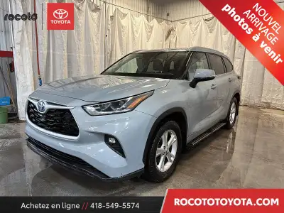 6 haut-parleurs, Caméra de recul, Marchepieds 6 Speakers, Rearview Camera, Running Boards Engine: 24...