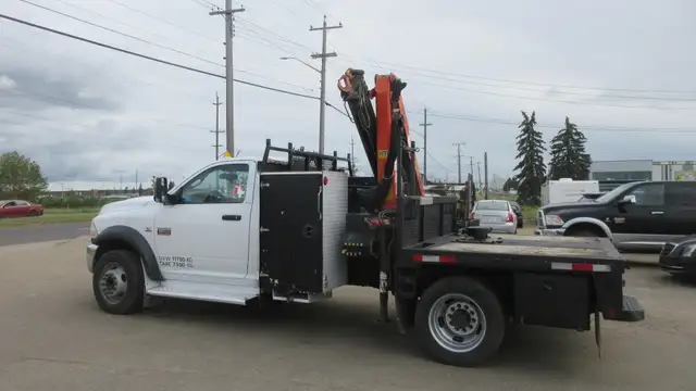 2011 Dodge RAM 550 SLT WITH PALFINGER PK6001 BOOM TRUCK in Cars & Trucks in Edmonton - Image 9
