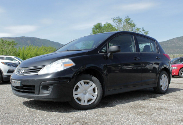 2011 Nissan Versa in Cars & Trucks in Penticton