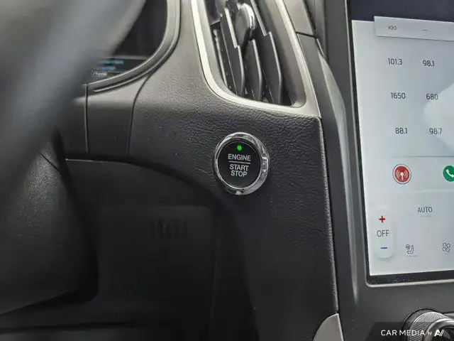 2023 Ford Edge SEL in Cars & Trucks in Ottawa - Image 35