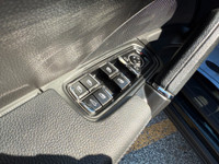 2014 Porsche Cayenne AWD Black on Black Leather Interior • 3.6 L • All-Wheel Drive • Auto • A/C • Du... (image 9)
