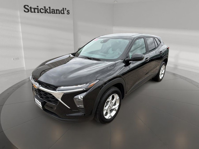 2025 CHEVROLET TRAX 4DR LS in Cars & Trucks in Stratford