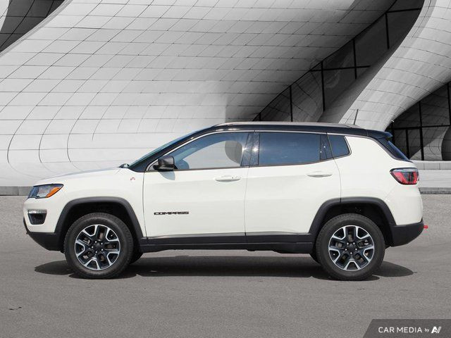 2020 Jeep Compass Trailhawk in Cars & Trucks in London - Image 2