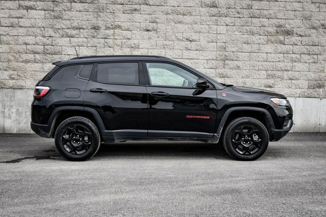 2023 Jeep Compass Trailhawk - Leather Seats in Cars & Trucks in Ottawa - Image 2