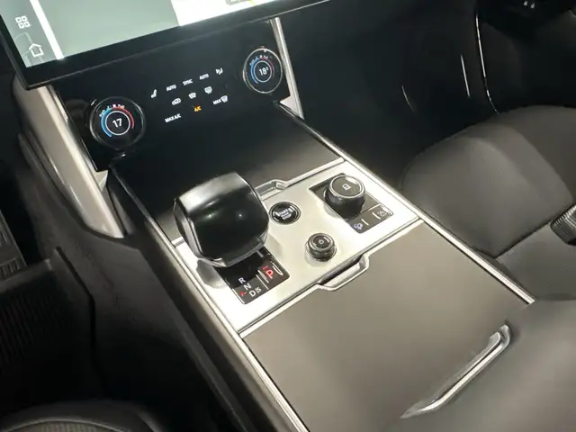 2023 Land Rover NEW RANGE ROVER P530 SV SWB in Cars & Trucks in City of Montréal - Image 22