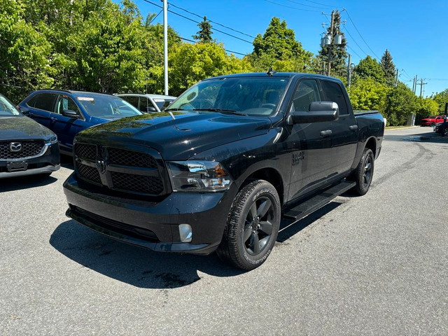 2023 Ram 1500 Classic * NIGHT * V6 * 3.55 * CREW * ENS REMOR * C in Cars & Trucks in Longueuil / South Shore
