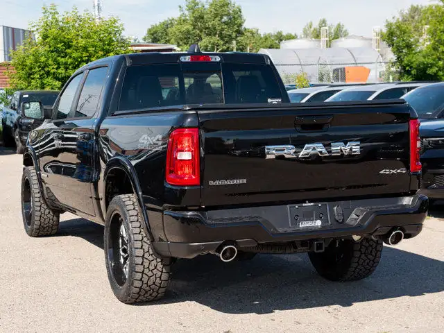 2025 Ram 1500 Laramie 4x4, 22 Inch Wheels, 33 Inch Tires in Cars & Trucks in Calgary - Image 6