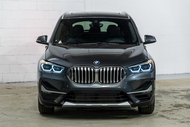 2021 BMW X1 Drive28i | Spacieuse et polyvalente | Premium in Cars & Trucks in City of Montréal - Image 2